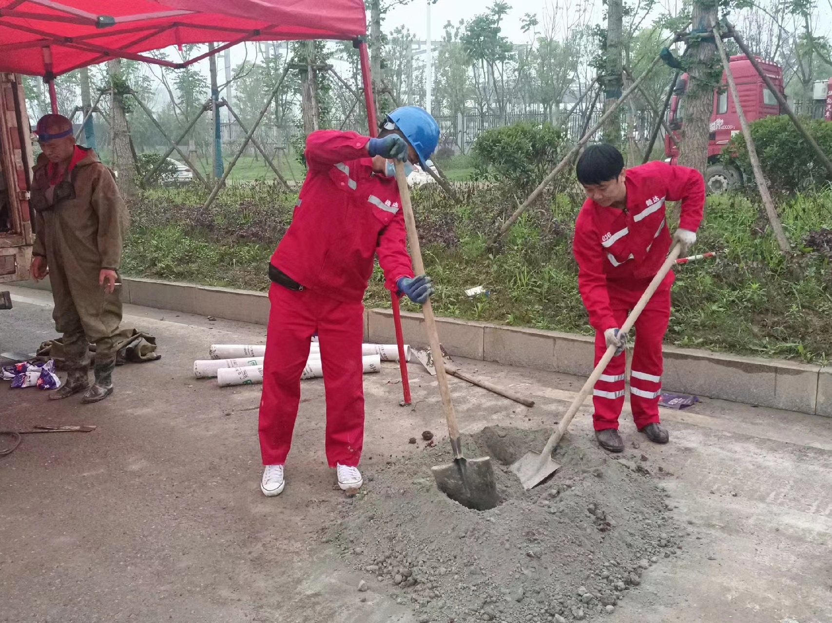 兰考管道疏通哪家好】及时进行市政管道清淤